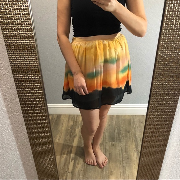 Dresses & Skirts - Beautiful women’s summer skirt!